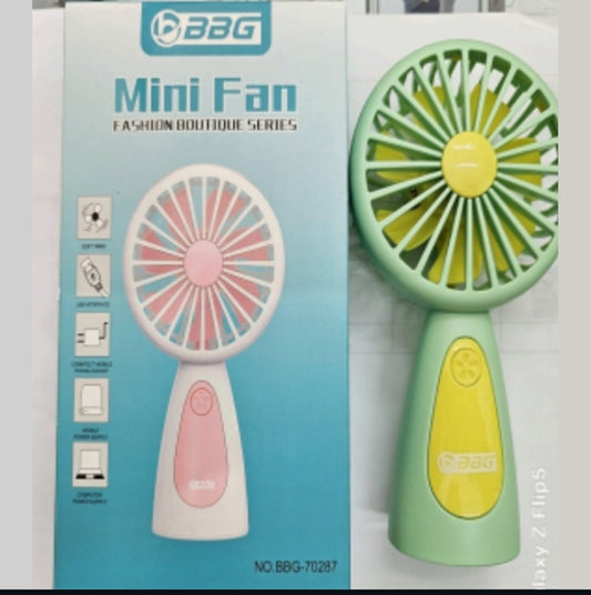 Mini ventilador recargable
